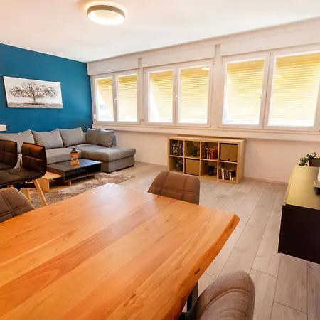 Sunny & Luxury Near City Center Apartamento Split